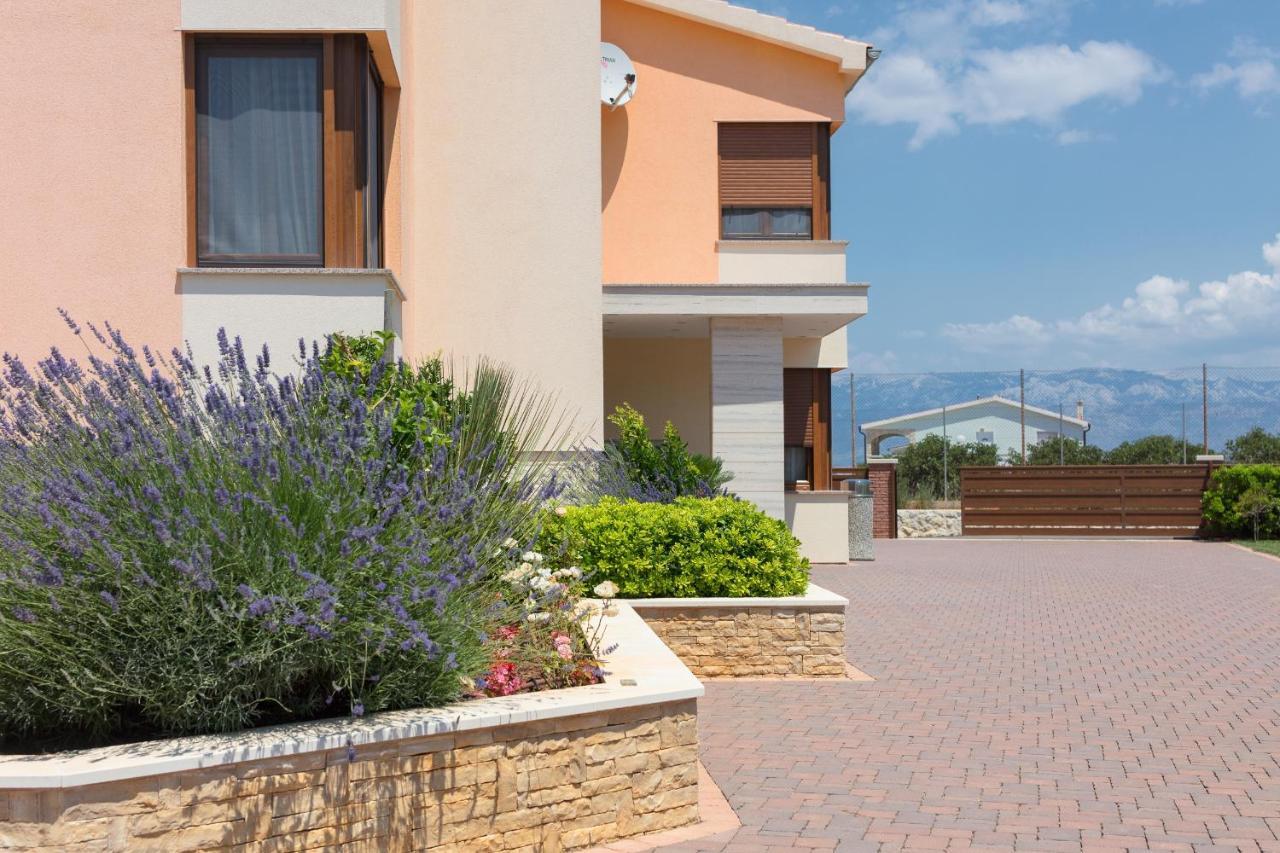 Villa Malibu One Vir Exterior foto